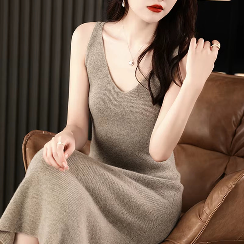 Women'S Strap Knit Dress 100% Merino Wool Tight V-Neck Strap Dress Fall/Winter Women'S Fashion Sexy inside Knee-Length Skirt