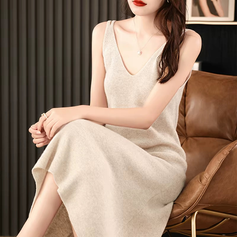 Women'S Strap Knit Dress 100% Merino Wool Tight V-Neck Strap Dress Fall/Winter Women'S Fashion Sexy inside Knee-Length Skirt