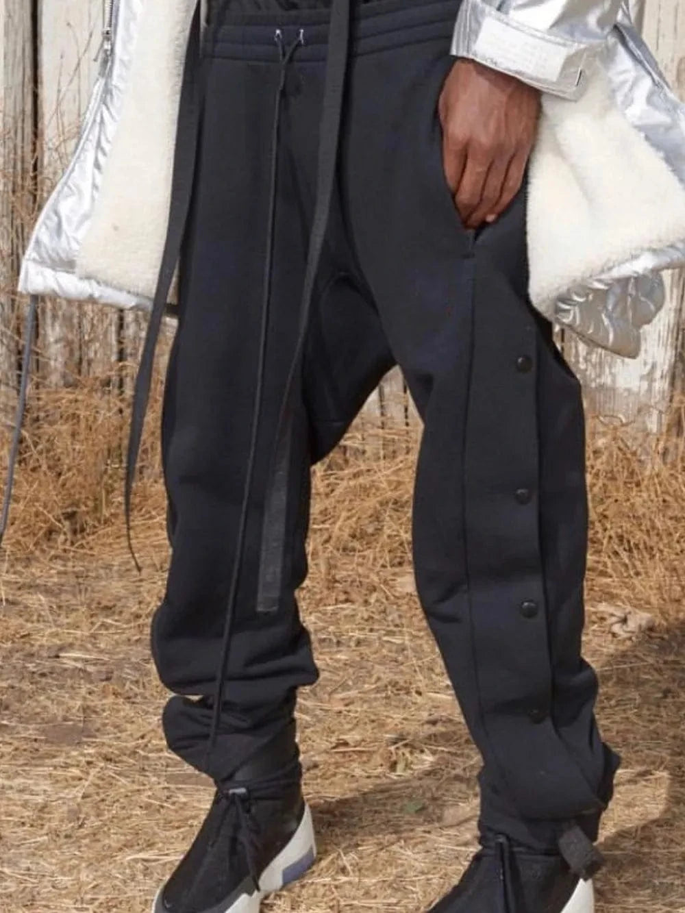 d52b3323-7722-4aaf-9669-98da33cd5ab4-Max